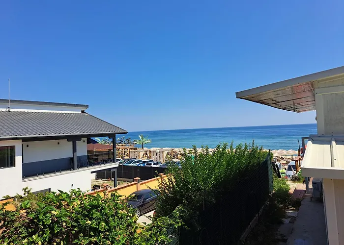 Beach House Cabacum بيت للعطل غولدن ساندز