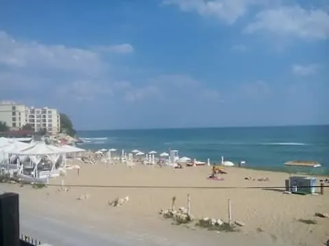 Beach House Cabacum بيت للعطل *